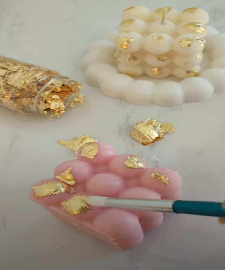 Scented Bubble Candle